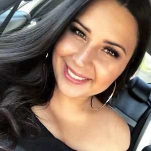 Meet your Posher, Karina